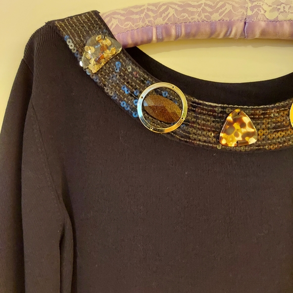 Joseph A Black 3/4 Sleeve Woman's top Elegant  Stones around chest Size XL - Picture 2 of 6